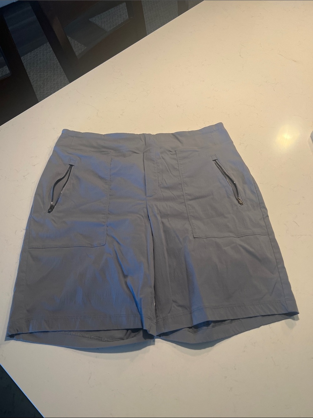 ATHLETA TREKKIE NORTH BERMUDA SHORTS COASTAL BLUE (GREY) size 14
